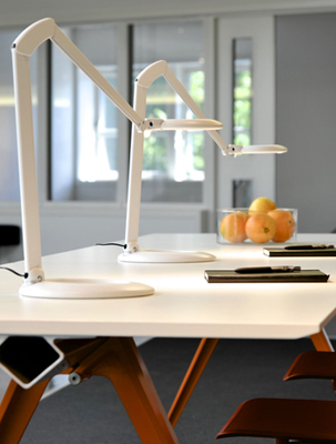 Luxo Ovelo LED Task Light